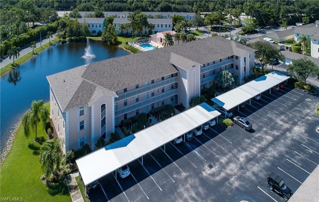 3250 Cypress Glen WAY 421 NAPLES, FL 34109