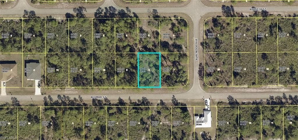 1249 Bermar ST FORT MYERS, FL 33913