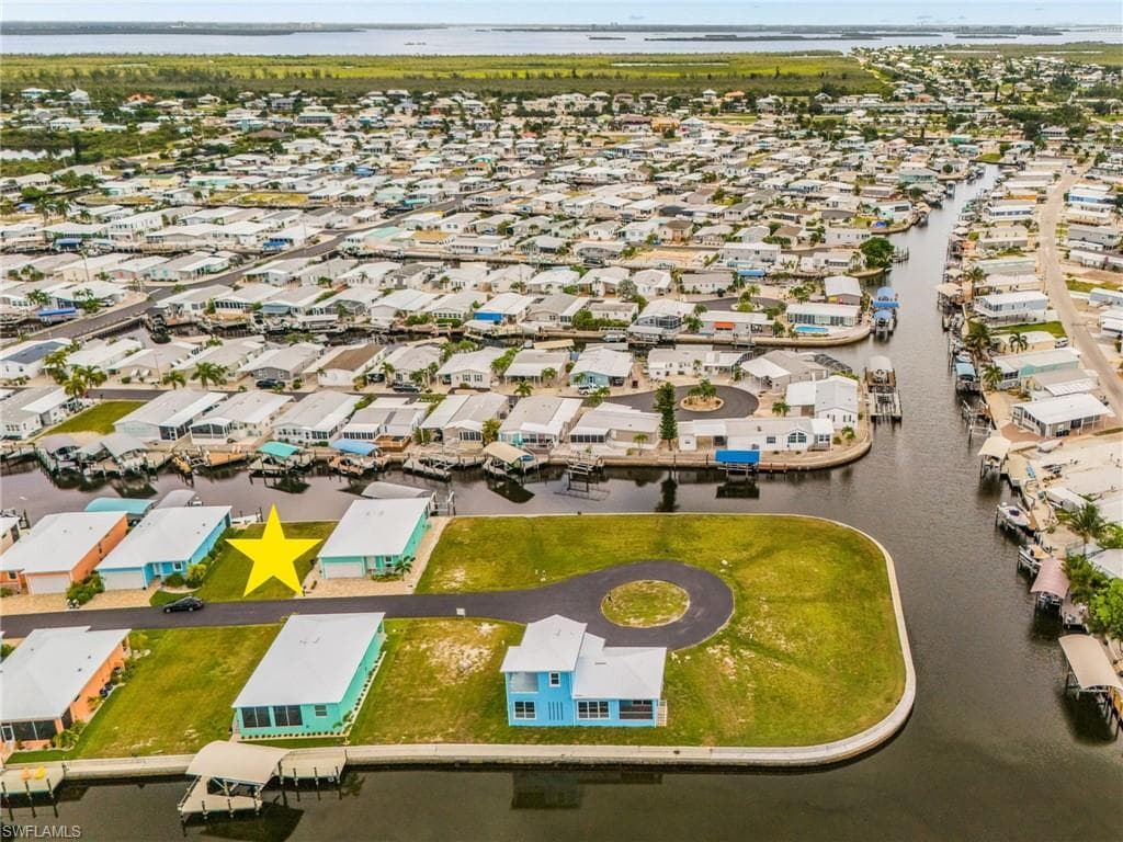 3018 Trawler LN ST. JAMES CITY, FL 33956