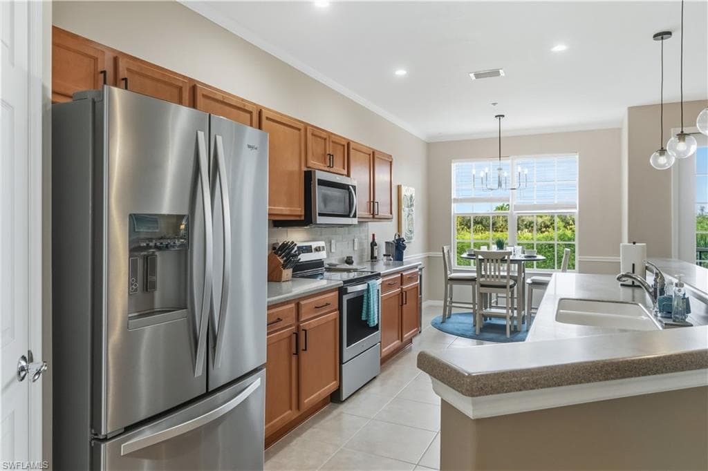 11741 Pasetto LN 208 FORT MYERS, FL 33908