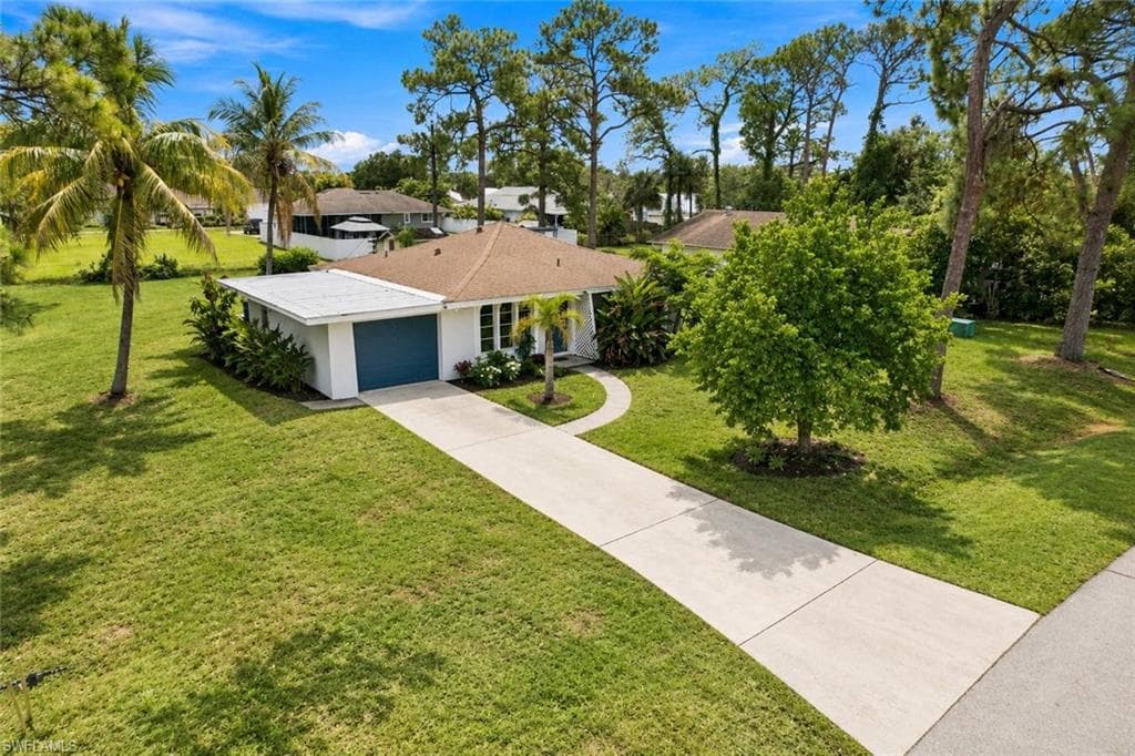27357 Horne AVE BONITA SPRINGS, FL 34135