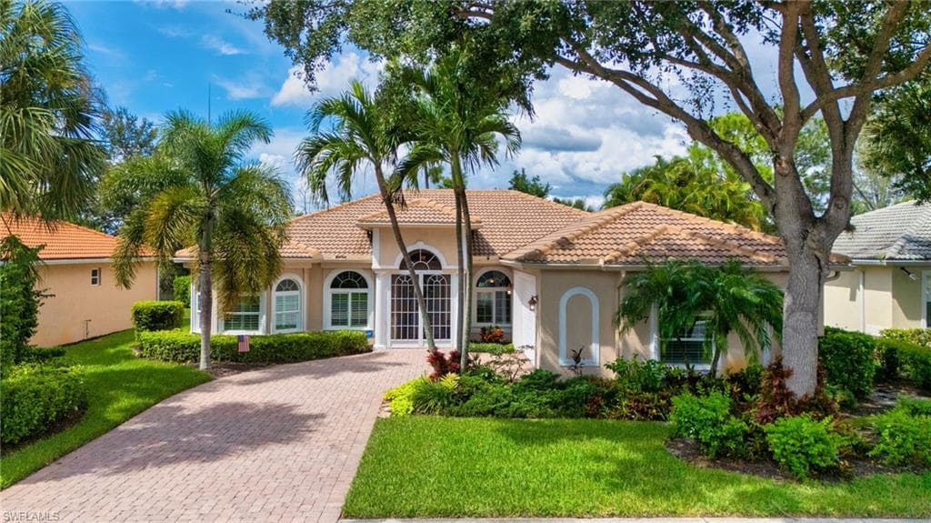 3657 Recreation LN NAPLES, FL 34116