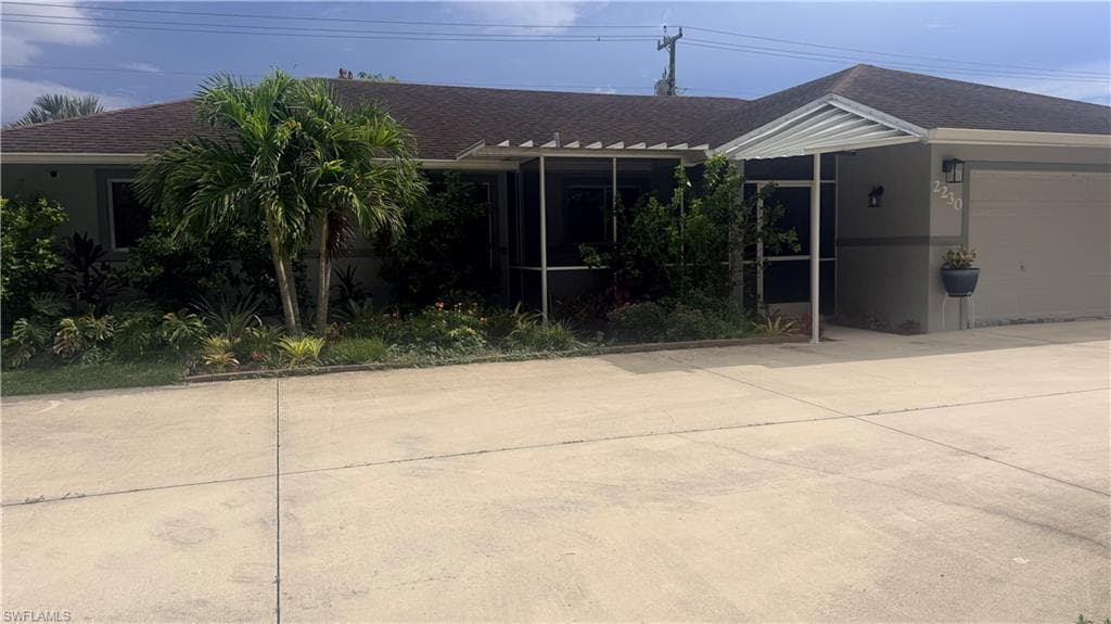 2230 Crystal DR FORT MYERS, FL 33907