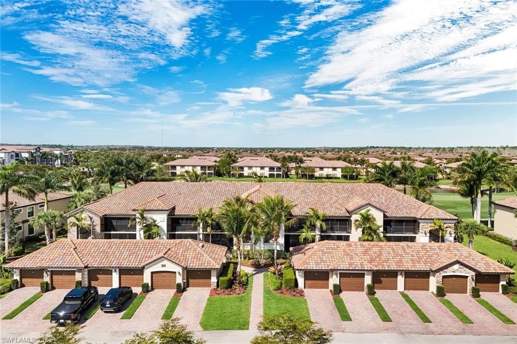 28042 Bridgetown CT 4613 BONITA SPRINGS, FL 34135