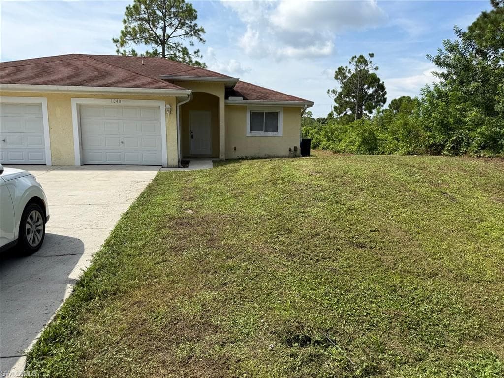 1040 Ainsworth ST E LEHIGH ACRES, FL 33974