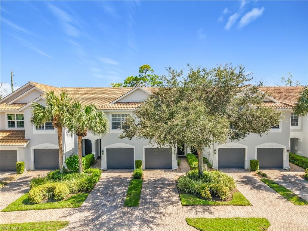 15583 Marcello CIR 145 NAPLES, FL 34110