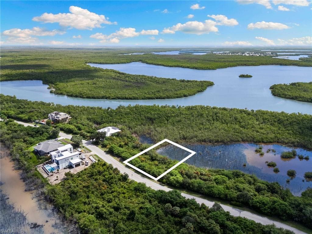 798 Whiskey Creek DR MARCO ISLAND, FL 34145