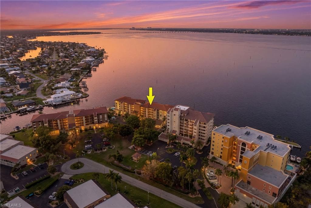 4015 SE 20th PL 503 CAPE CORAL, FL 33904