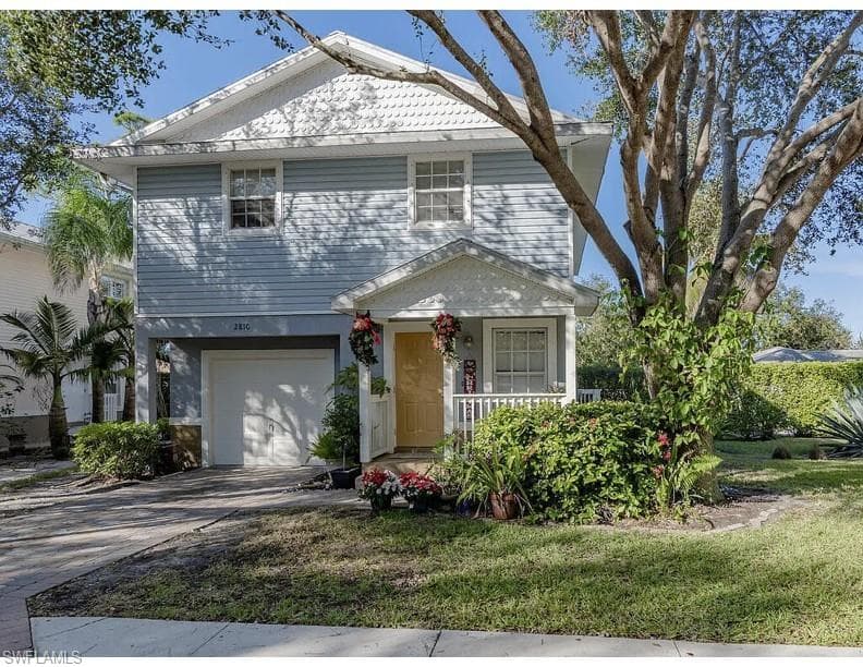 2810 Lakeview DR 4 NAPLES, FL 34112