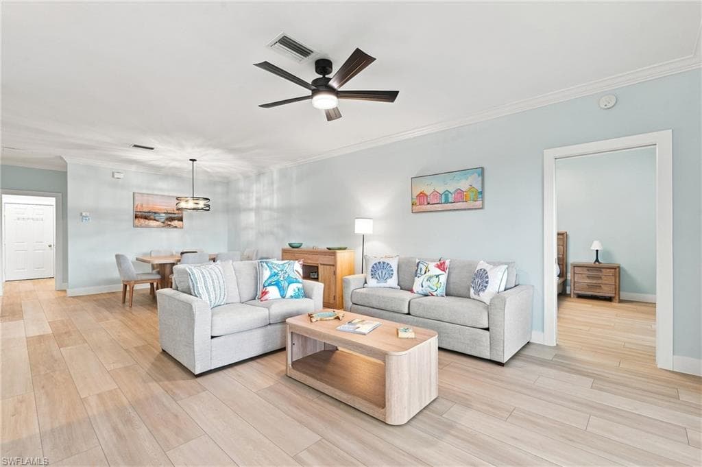 5877 Three Iron DR 702 NAPLES, FL 34110