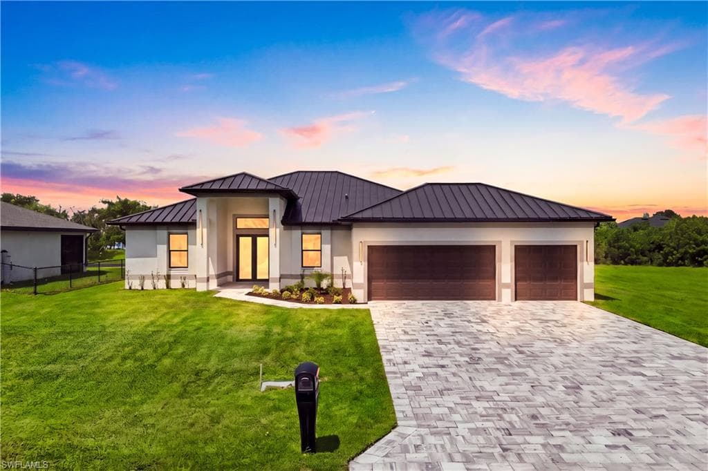 3512 SW 8th PL CAPE CORAL, FL 33914