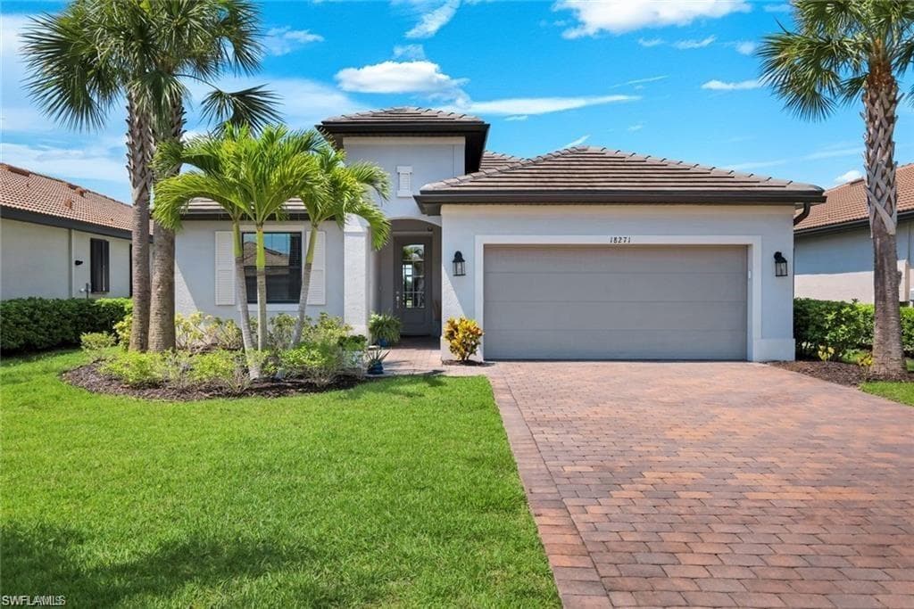20389 Kingmont DR ESTERO, FL 33928
