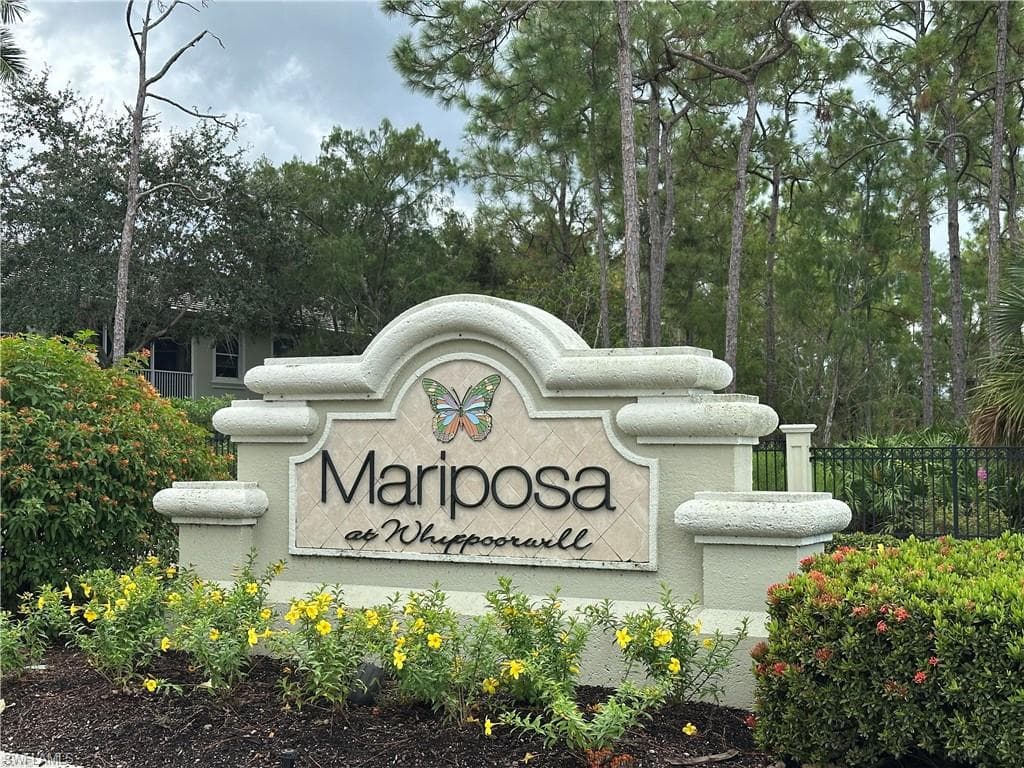 1425 Mariposa CIR 202 NAPLES, FL 34105