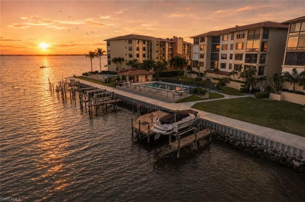 4013 SE 20th PL 401 CAPE CORAL, FL 33904