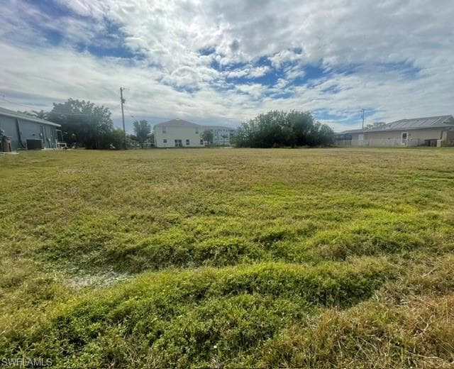 1816 SW 36th TER CAPE CORAL, FL 33914
