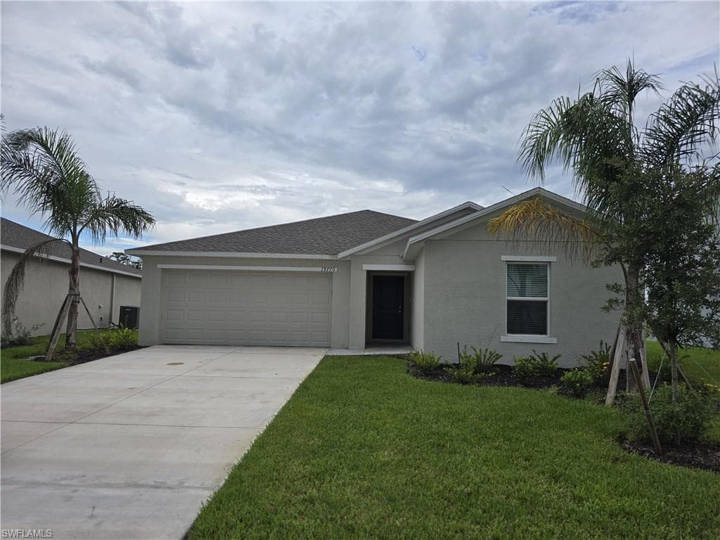 19770 Lavender Field CT LEHIGH ACRES, FL 33974