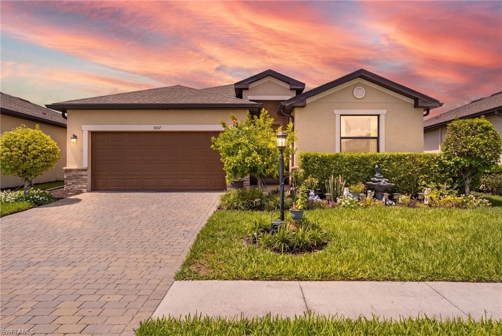 14517 Monrovia LN FORT MYERS, FL 33905