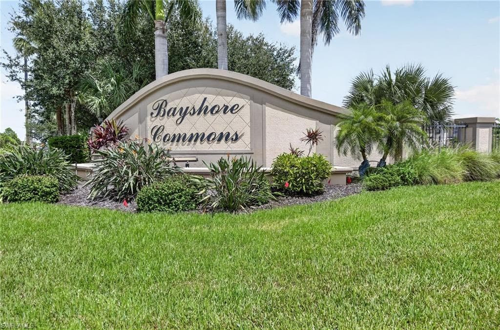 6381 Brant Bay BLVD 102 NORTH FORT MYERS, FL 33917