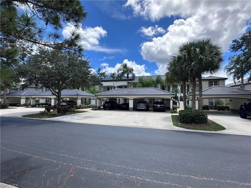 11021 Corsia Trieste WAY 203 BONITA SPRINGS, FL 34135