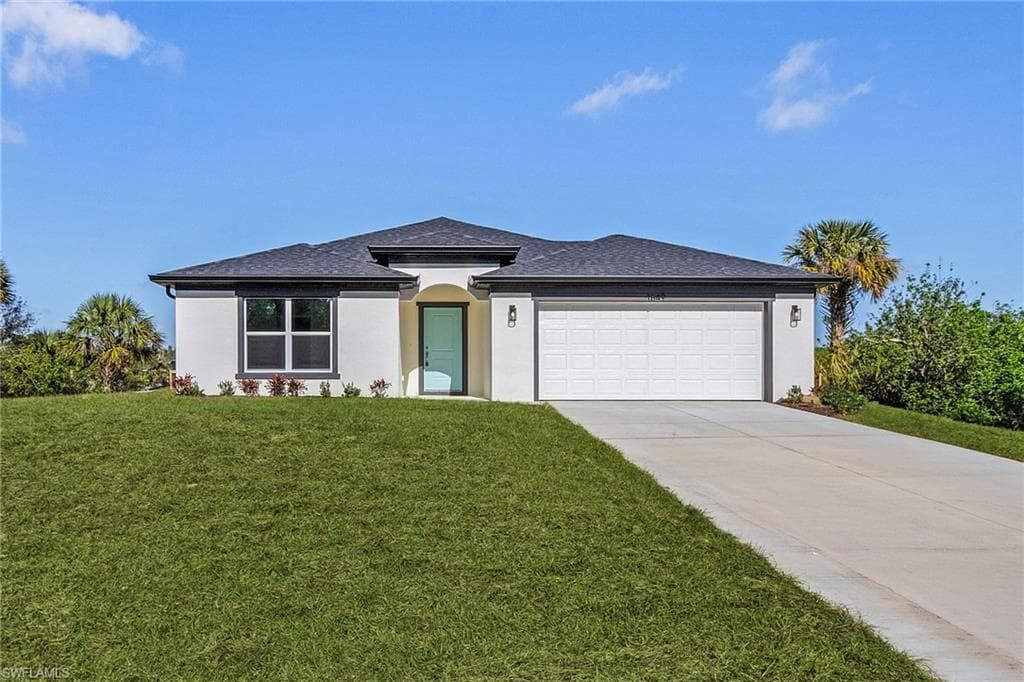 545 Oakshire LN LEHIGH ACRES, FL 33972