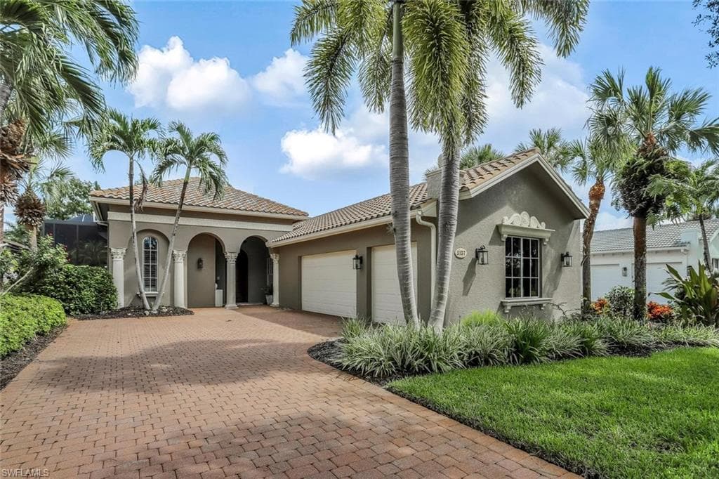 3137 Terramar DR NAPLES, FL 34119