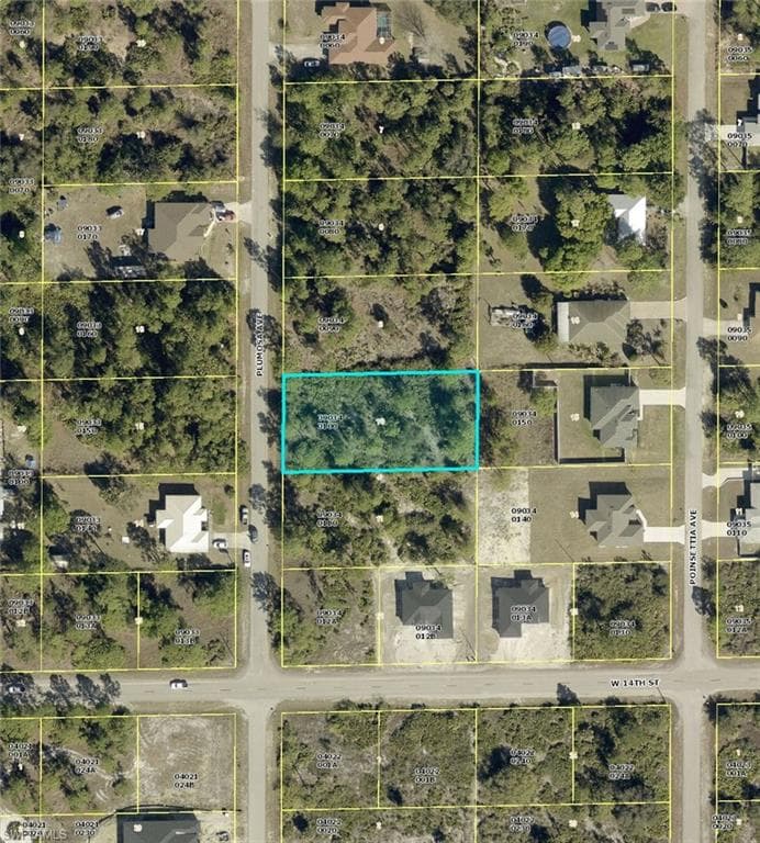 1404 Plumosa AVE LEHIGH ACRES, FL 33972