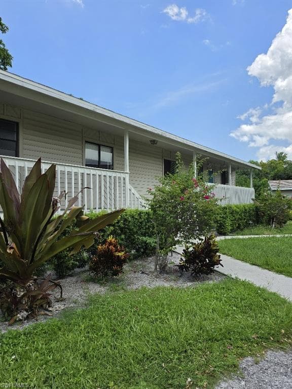 2455 Thomasson DR B NAPLES, FL 34112