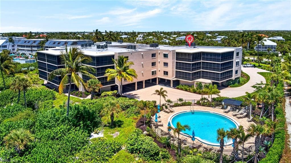 2929 W Gulf DR 102 SANIBEL, FL 33957