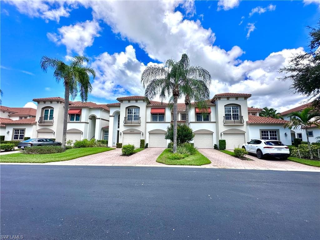 12237 Toscana WAY 103 BONITA SPRINGS, FL 34135