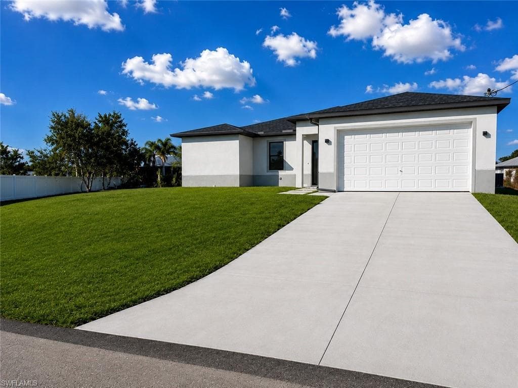2614 71st ST W LEHIGH ACRES, FL 33971
