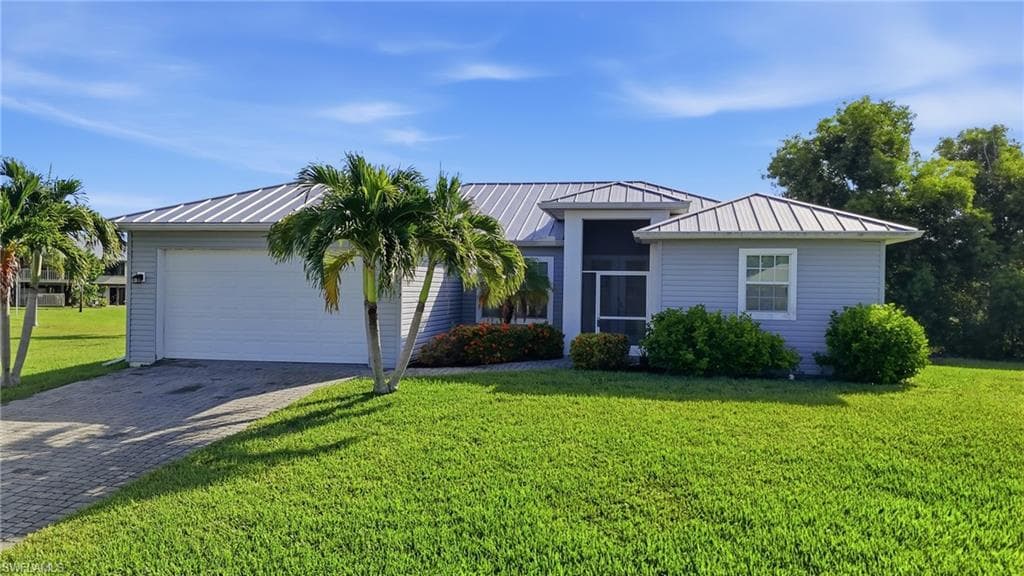 4507 Lake Heather CIR ST. JAMES CITY, FL 33956