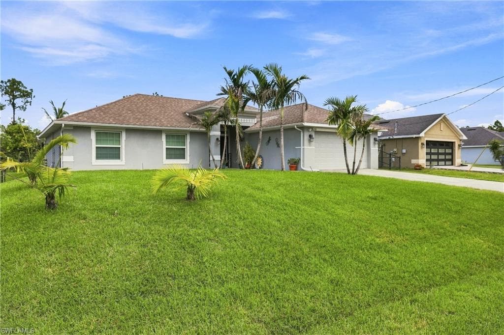 192 Townsend CT LEHIGH ACRES, FL 33972