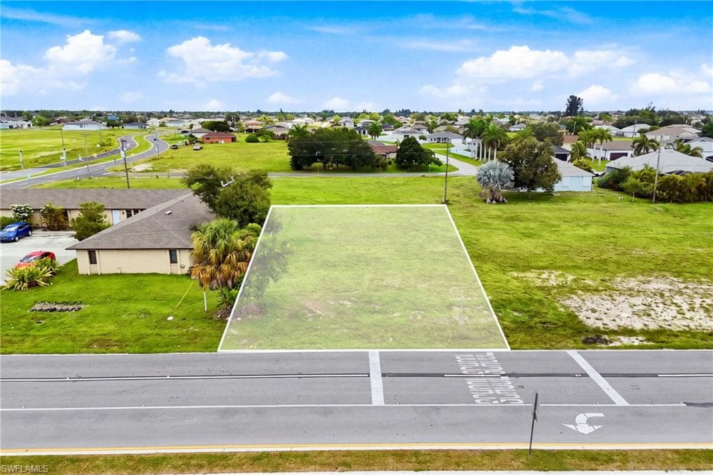 1612 Andalusia BLVD CAPE CORAL, FL 33909