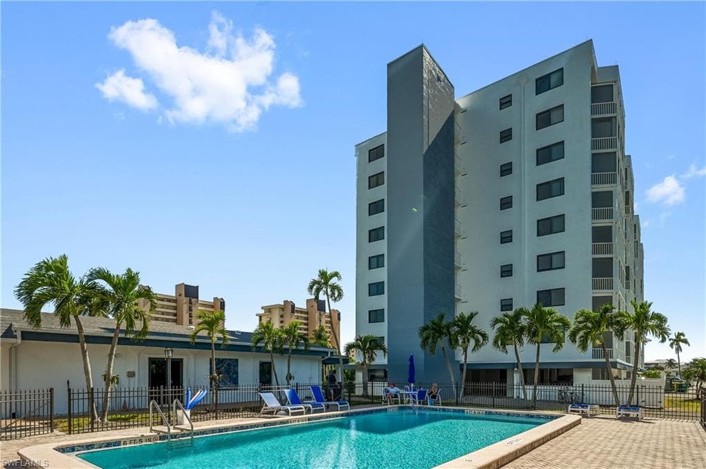 8401 Estero BLVD 304 FORT MYERS BEACH, FL 33931