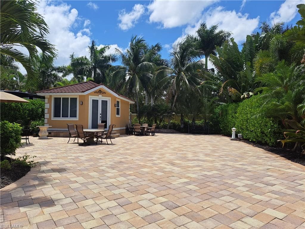 4400 Southern Breeze DR NAPLES, FL 34114