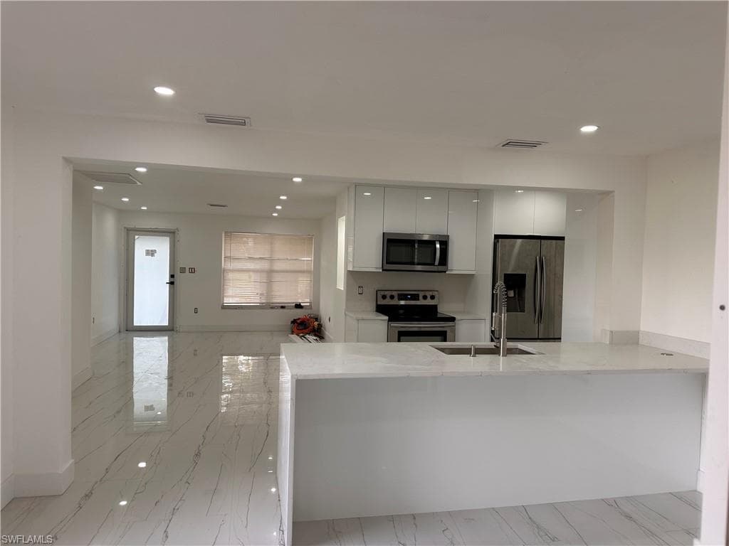 4562 Tennyson DR NORTH FORT MYERS, FL 33903
