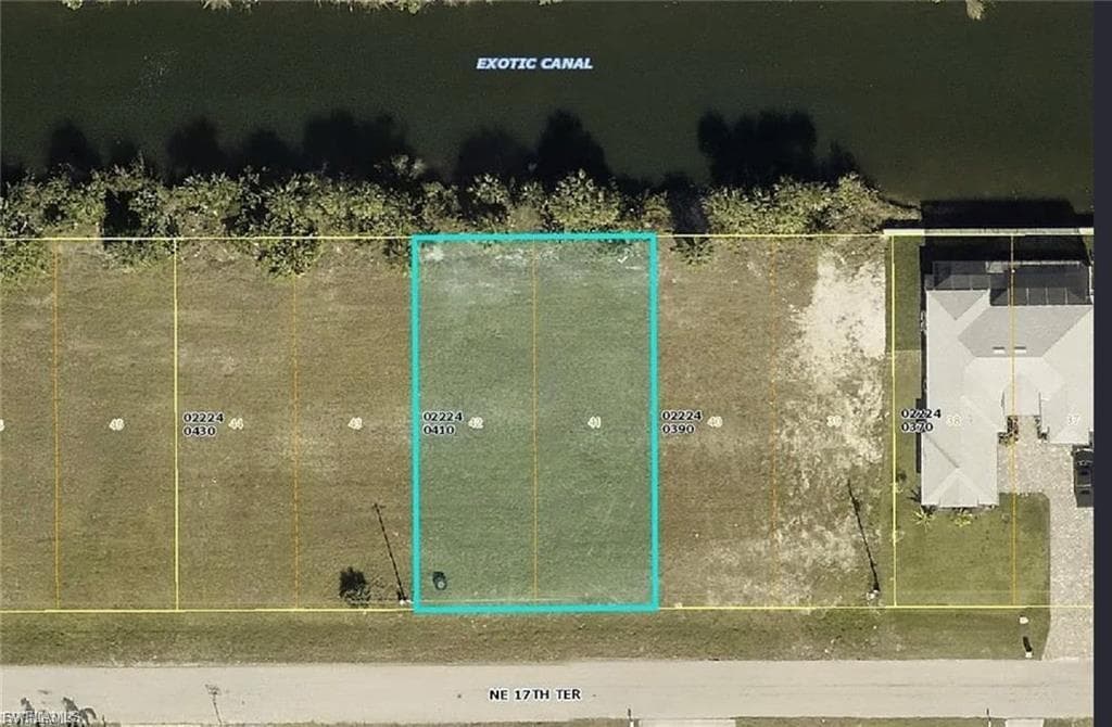 1723 NE 17th TER CAPE CORAL, FL 33909