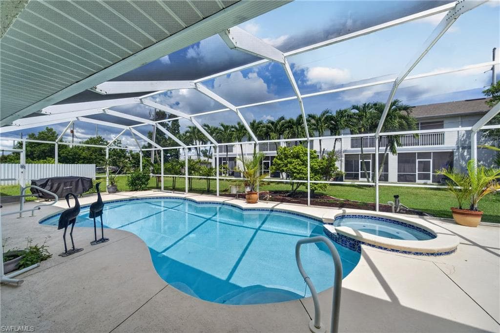 3515 SW Santa Barbara PL CAPE CORAL, FL 33914