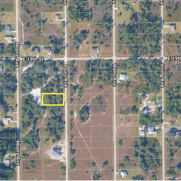 1817 Louis AVE LEHIGH ACRES, FL 33972