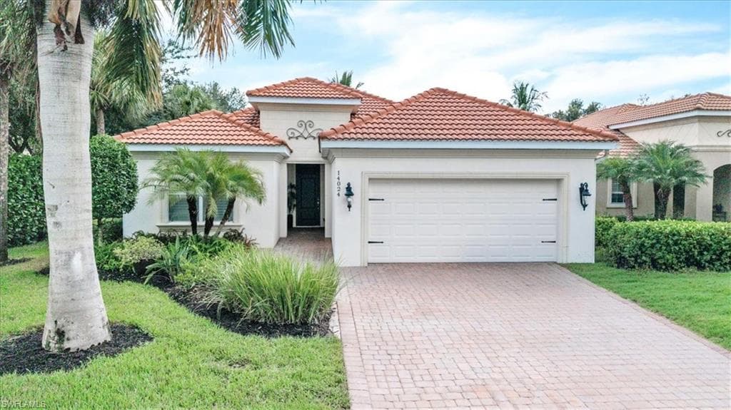 14024 Mirror DR NAPLES, FL 34114