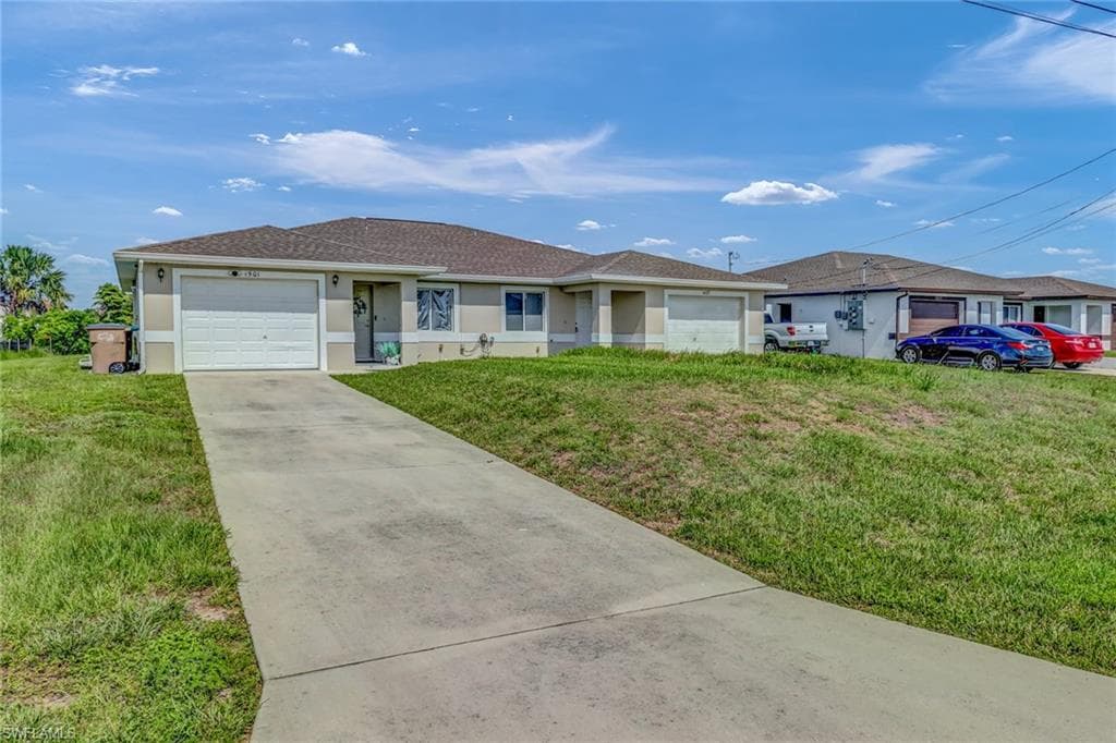 1501 NE 8Th PL CAPE CORAL, FL 33909