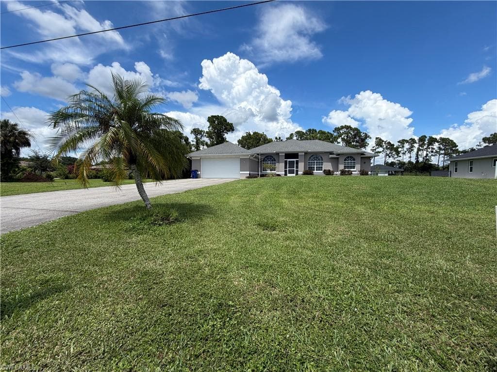 8199 Boonesboro RD NORTH FORT MYERS, FL 33917