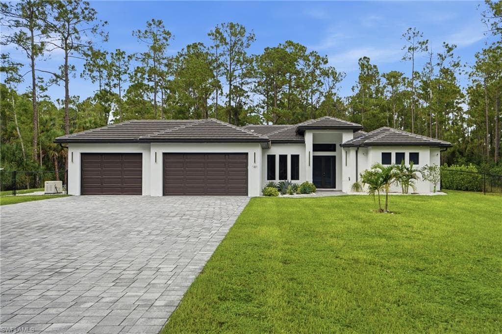 181 18th AVE NW NAPLES, FL 34120