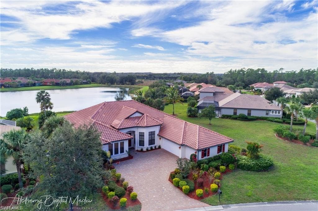 12501 Fairmont DR FORT MYERS, FL 33913