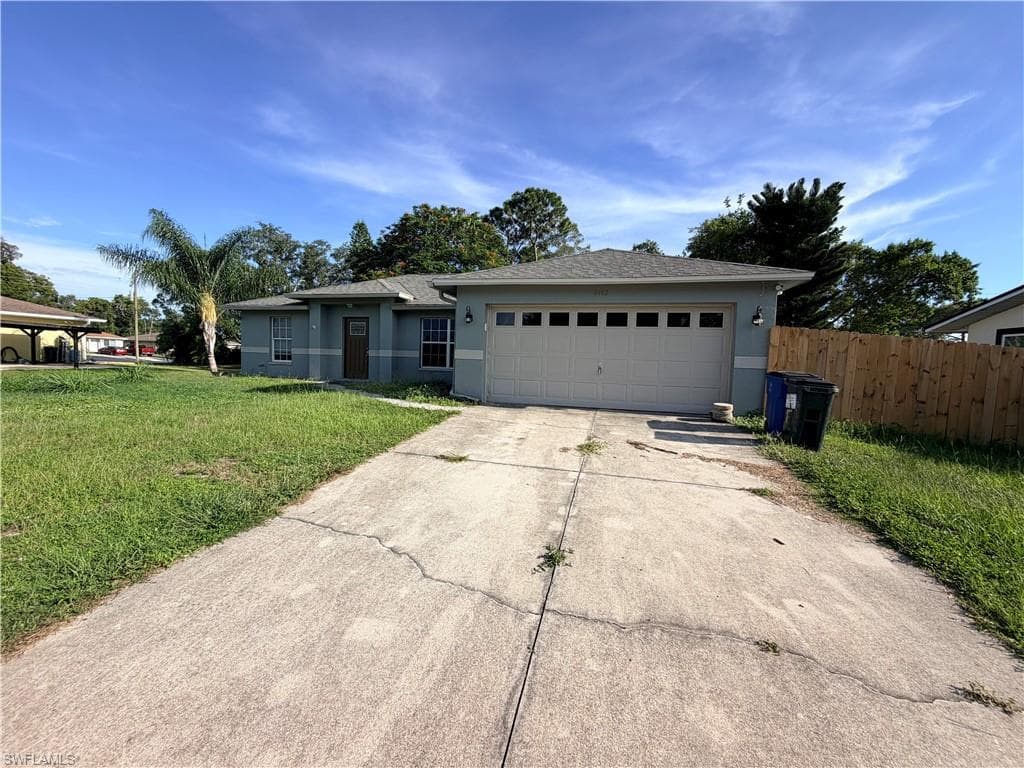 8462 Trillium RD FORT MYERS, FL 33967