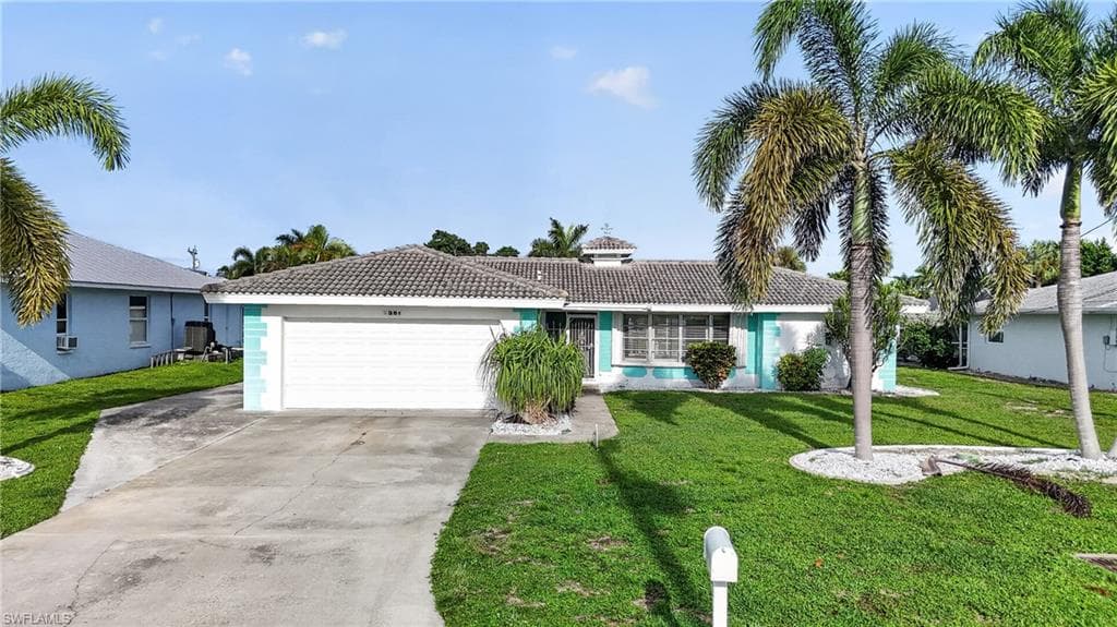 5351 Del Monte CT CAPE CORAL, FL 33904