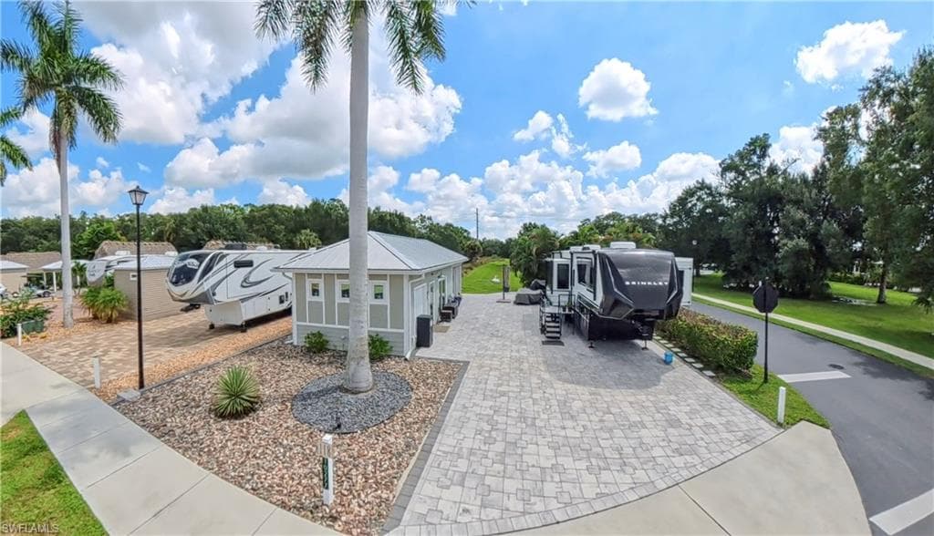 10277 Meadow Beauty TRL FORT MYERS, FL 33905
