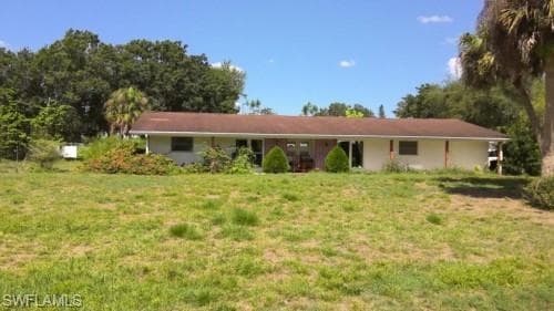 305 Thompson AVE LEHIGH ACRES, FL 33936