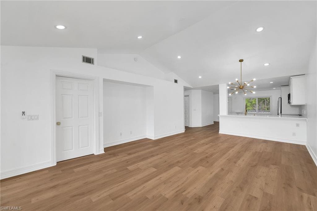 388 Belina DR 1106 NAPLES, FL 34104