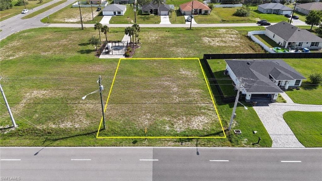 1608 Kismet PKWY W CAPE CORAL, FL 33993